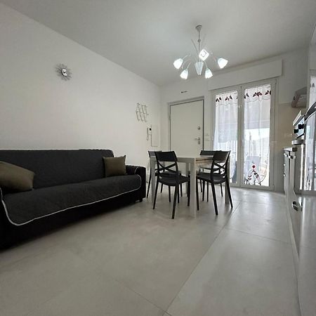 Casa Vacanze Regi Σαν Μπενεντέτο ντελ Τρόντο Εξωτερικό φωτογραφία